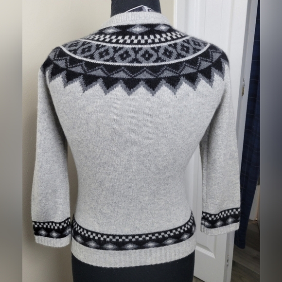 L.A.M.B. 100% Cashmere Fair Aisle Sweater - Picture 2 of 8